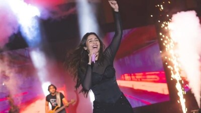 Dhvani Bhanushali turns 28 today. (Image: dhvanibhanushali22/Instagram)