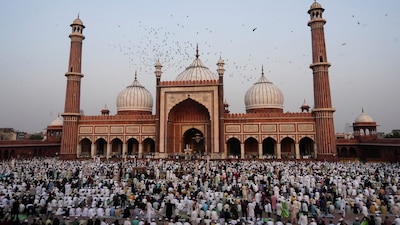 Muslims from across the country join together in celebrating Eid ul-Fitr (Image credit: REUTERS) 