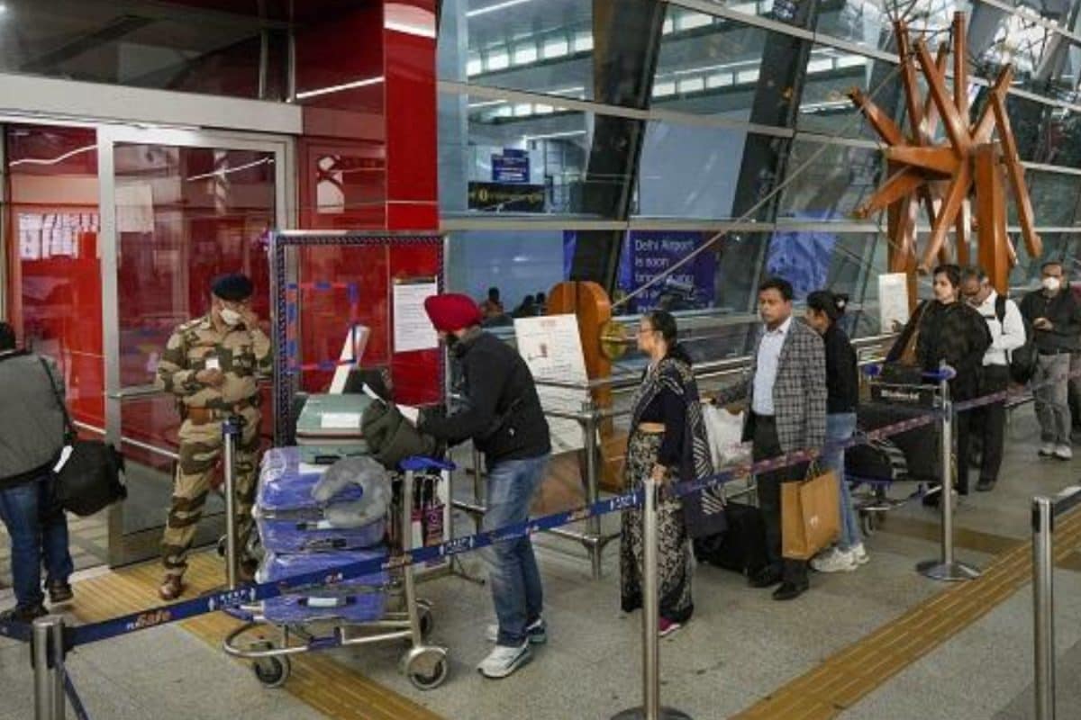 5 Indian Airports Rank In World’s Top 100; Singapore Changi Airport Tops List, Delhi’s IGI Leads In India