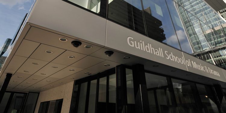 Guildhall School of Music and Drama, UK: Placed at No. 4, Guildhall in London blends music with drama and production, offering students hands-on experience and strong industry connections.