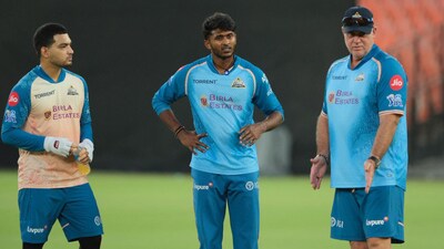 Gujarat Titans' Sai Sudharsan and Anuj Rawat with Matthew Hayden (GT)