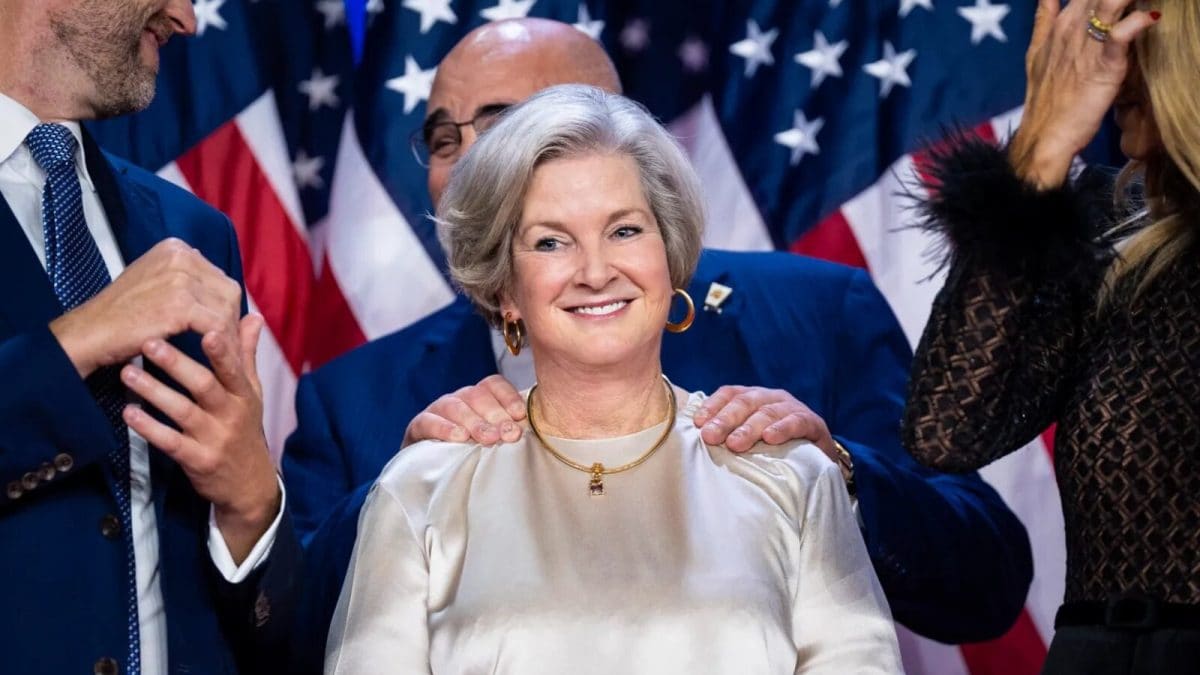 Trump's Chief Of Staff Susie Wiles Diagnosed With Early-Stage Breast Cancer