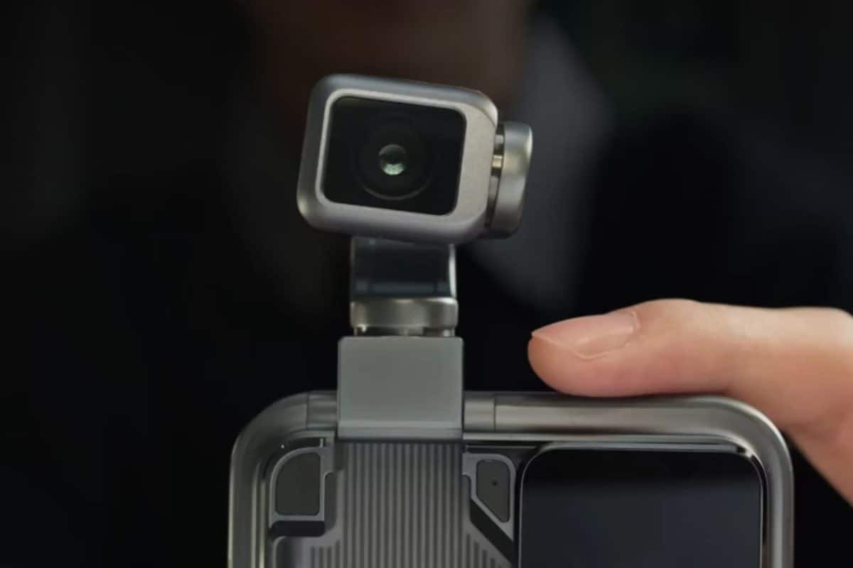 MWC 2026: Honor Robot Phone With 200MP Gimbal Camera To Launch This Year