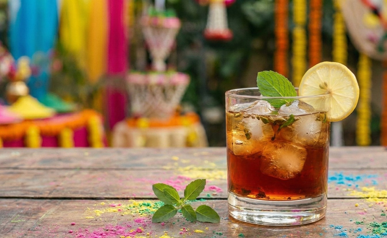 Bright, Bold, And Boozy: Cocktails Designed For Non-Stop Holi Celebrations Bright, Bold, And Boozy: Cocktails Designed For Non-Stop Holi Celebrations