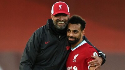 Jurgen Klopp with Mo Salah (X/SkySports)