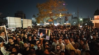 Shia Muslims take to the streets in Lucknow to protest against Ayatollah Ali Khamenei's killing. (News18)