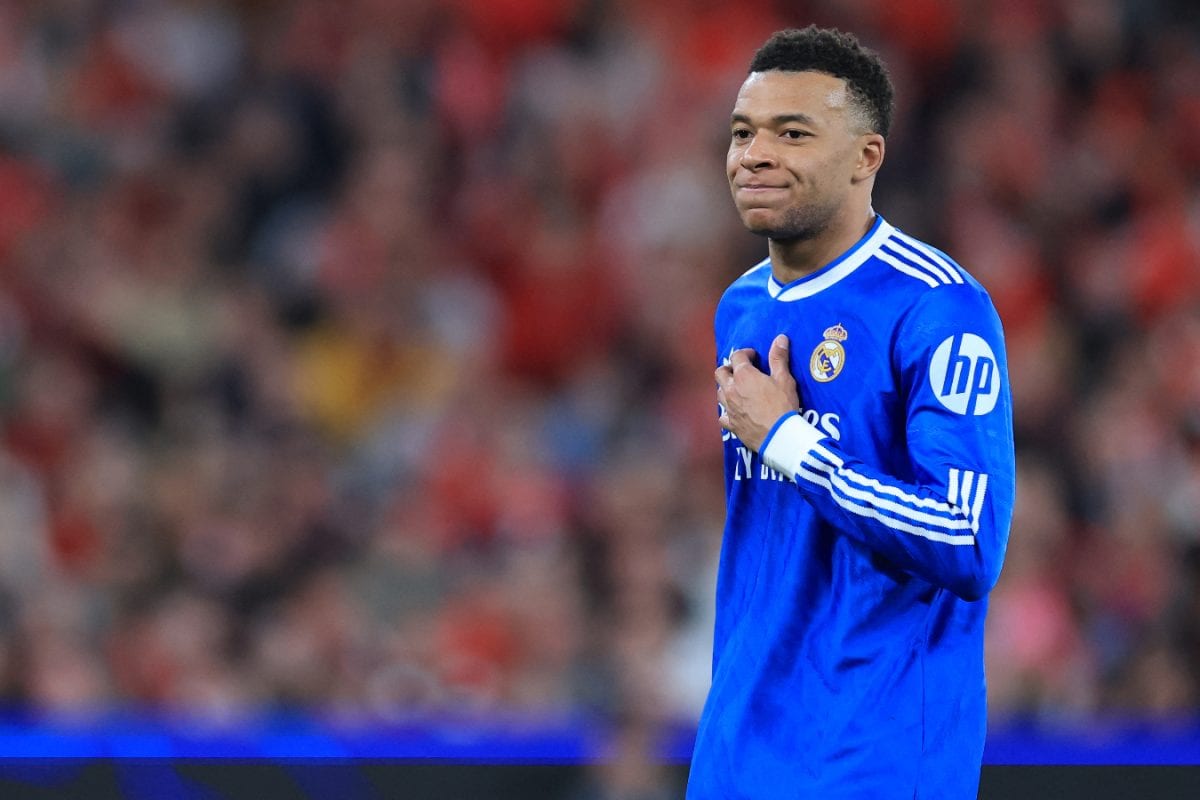 Kylian Mbappe Flummoxed: 'Wrong Knee' Diagnosis Sparks Real Madrid Chaos - Report