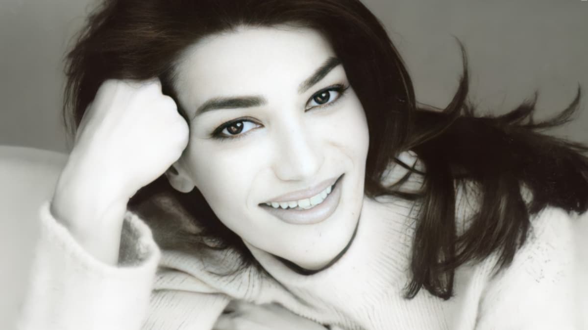 Born A Royal, Died Alone In A Hotel Room: Tragic Story Of Iran’s Youngest Princess