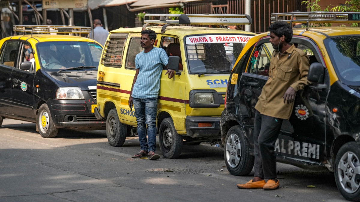 Maharashtra Transport Strike: Buses, Taxis Off Roads From Tonight As Transporters Protest e-Challans