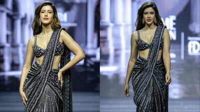Shanaya Kapoor on Day 3 of Lakmē Fashion Week X FDCI.
