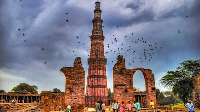 India’s Icons of History: The 5 Monuments Tourists Love Most