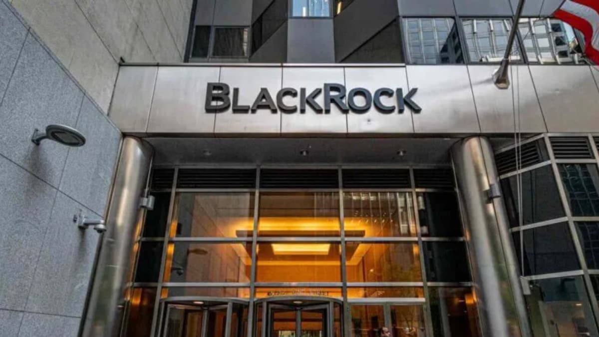 BlackRock Stock Drops 7% After  Billion Private Credit Fund Limits Investor Withdrawals. Here’s Why