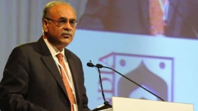 Senior Pakistani journalist and political commentator Najam Sethi. (AFP)