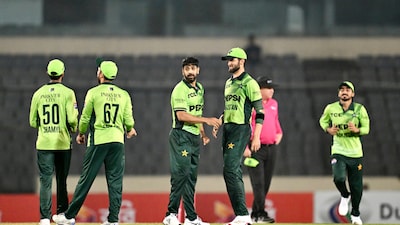 2nd ODI: Pakistan defeated Bangladesh by 128 runs using the DLS method (AFP)