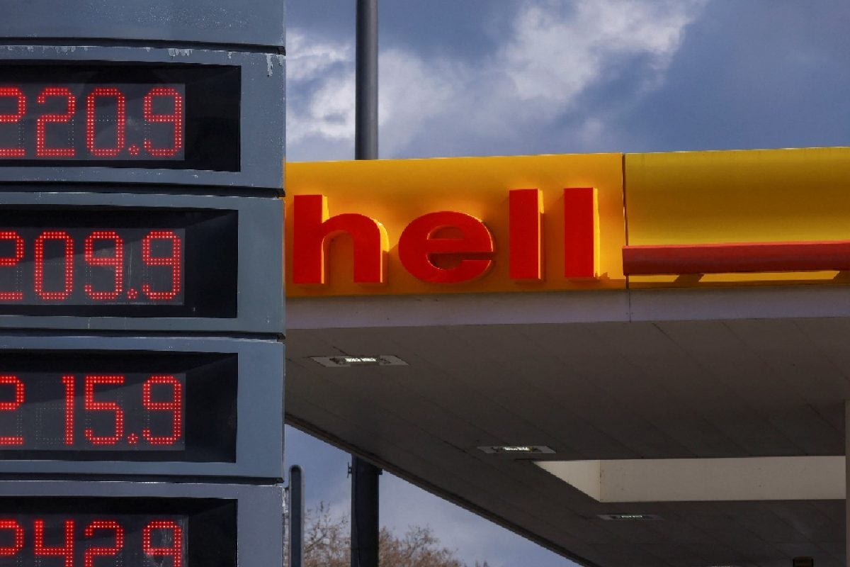 Brent Crude Surges 10% To $119 As Iran Strikes Hit Key Gulf Energy Sites