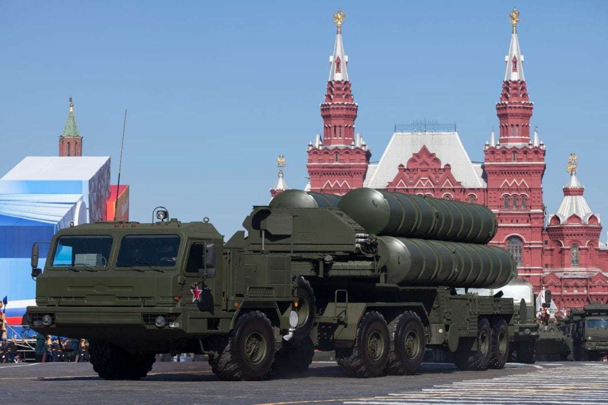 India Turns To Russia For Rs 2.38 Lakh Cr Military Upgrade; To Get More S-400s, Strike Drones, Guns