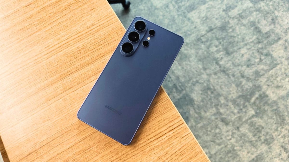 Samsung Galaxy S26 Ultra Puts Privacy Front‑and‑Center While Refining the Flagship Formula