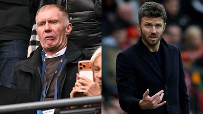 Scholes and Carrick are former Man United teammates, who won eight trophies together (AFP)