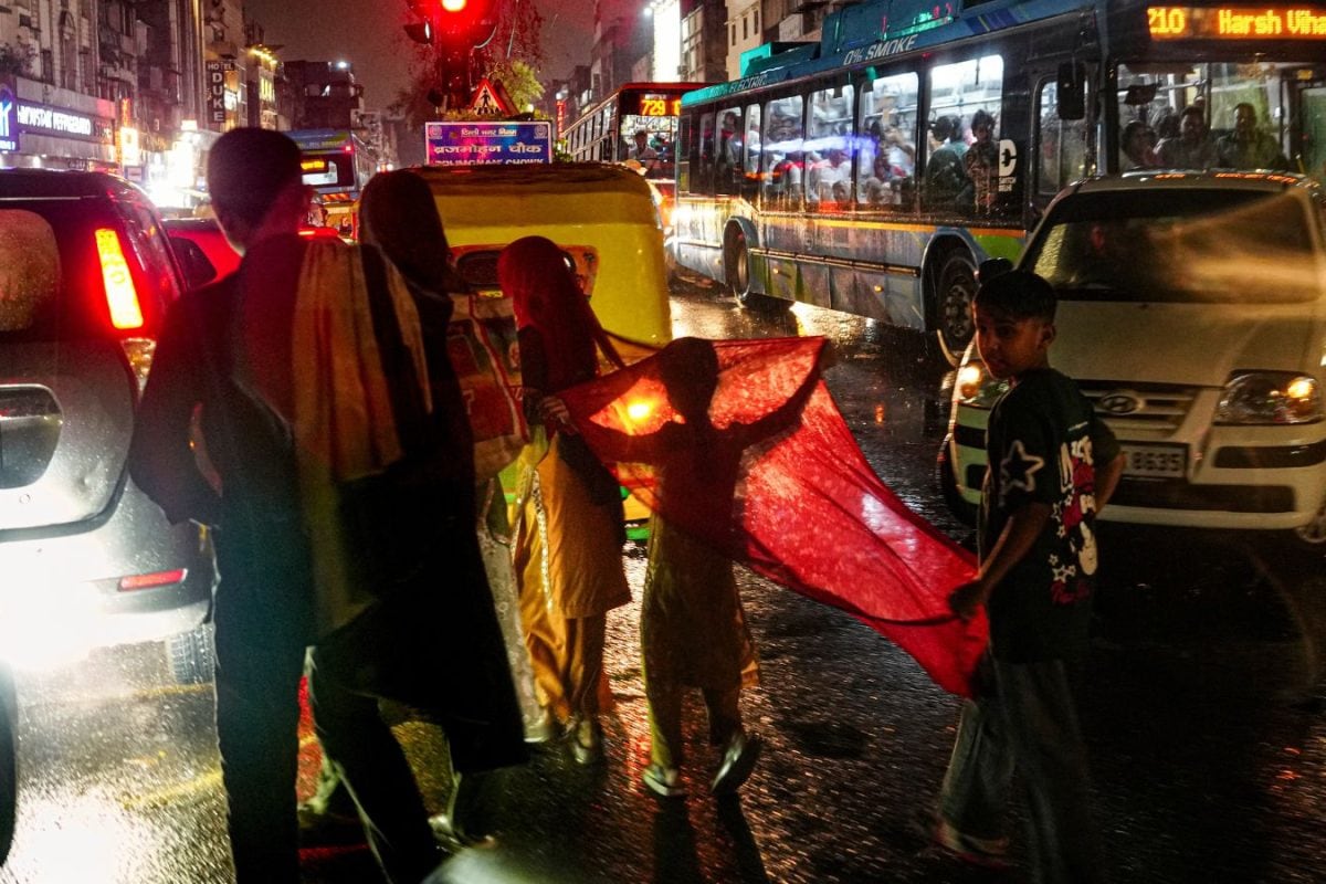 Delhi Records Coolest March Day In Six Years As Rain Brings Temperature Dip; AQI Improves To 93