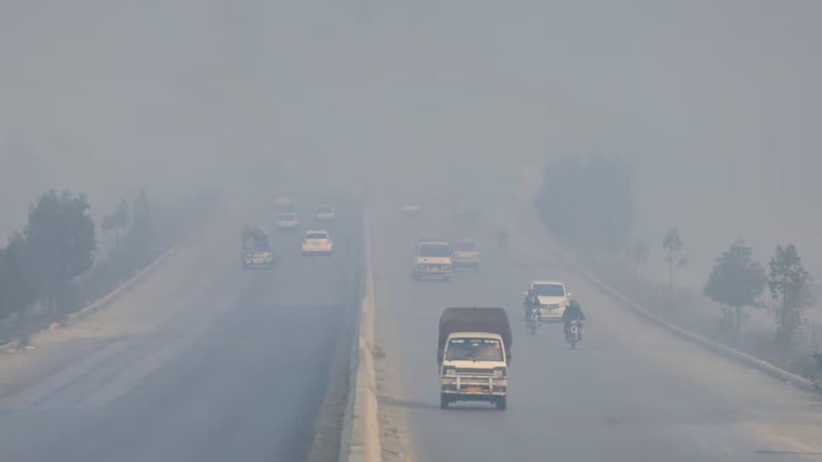 130 Nations Fail WHO Air Quality Standards, Pakistan Ranked Most Polluted Country In 2025
