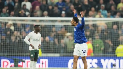 Premier League: Beto, Ndiaye Net As Everton Rout Chelsea