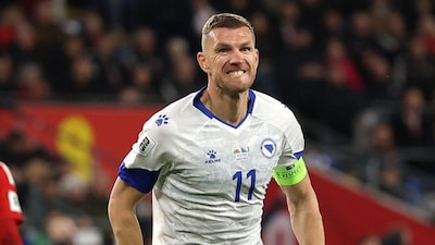 ￼￼Edin Dzeko. (X)