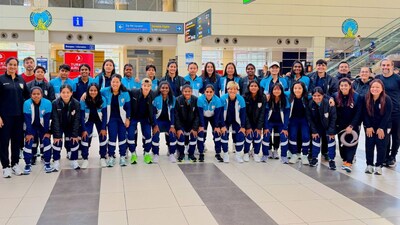 Indian Women's Football Team. (x) 