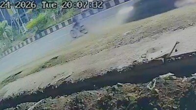 A grab of the CCTV footage (Credits: News18)