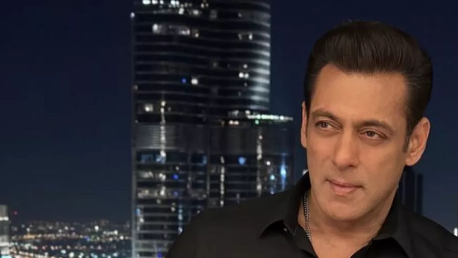 Salman Khan owns a luxury apartment at The Address Downtown, close to Burj Khalifa. Located in one of Dubai’s most premium districts, the apartment serves as his stay choice during visits. Apart from comfortable stays, Salman is known to conduct meetings and spend time with close associates at the apartment. Dubai is also a frequent destination for his events and brand appearances. 