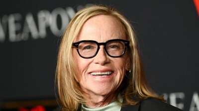 Amy Madigan celebrates her Actor Awards win with an iconic on-stage dash. (Photo Credit: X)