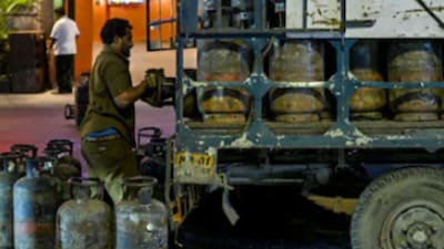 The central government has ruled out curbing exports of refined petroleum products and said it was not facing a fuel crisis, even as it moved to set up a dedicated committee to address a commercial LPG shortage hitting the hospitality sector. (Image: AFP/File)