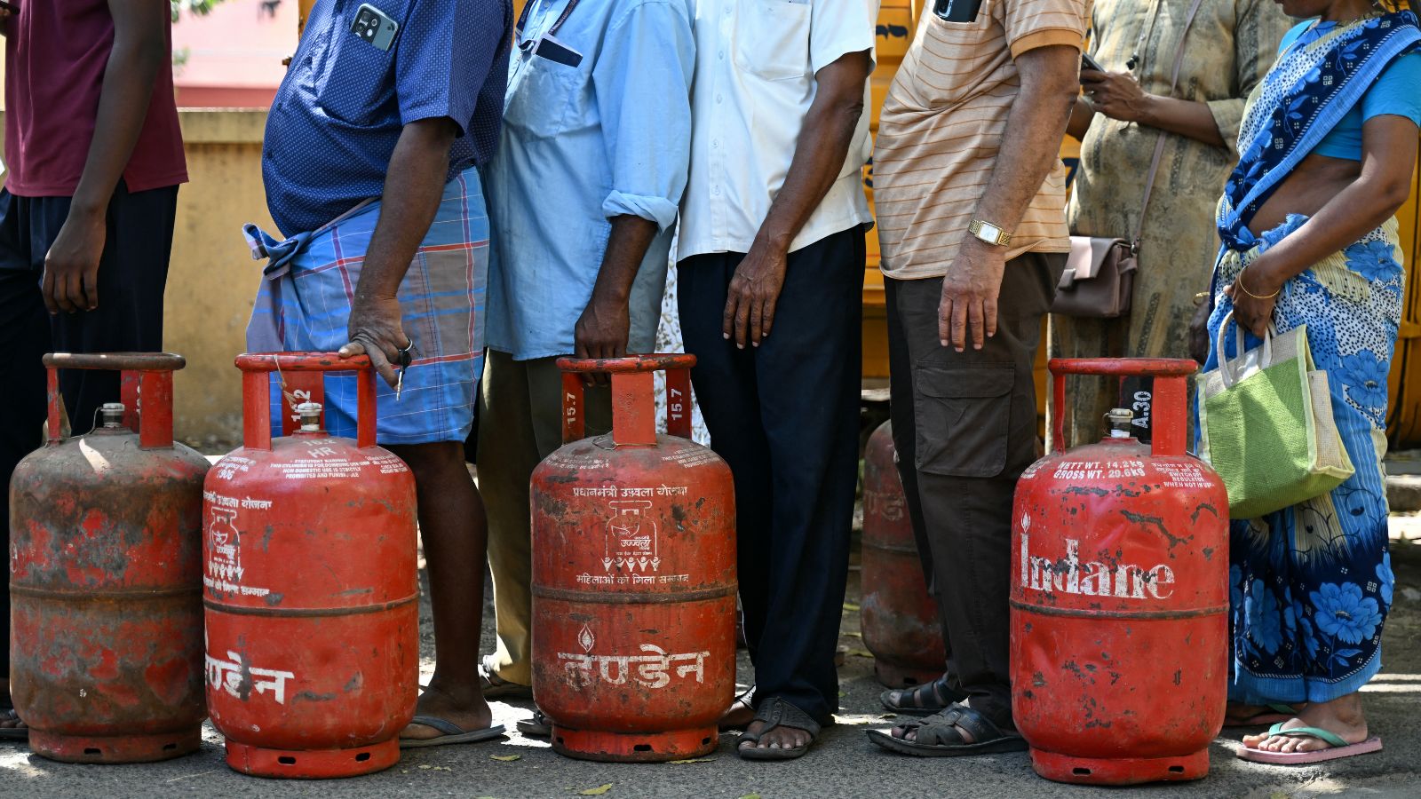  Meanwhile, the consumers seem to face difficulty in booking gas cylinders. Reportedly, people are complaining that the gas booking number is not working. Gas cylinders can be booked through other means. 