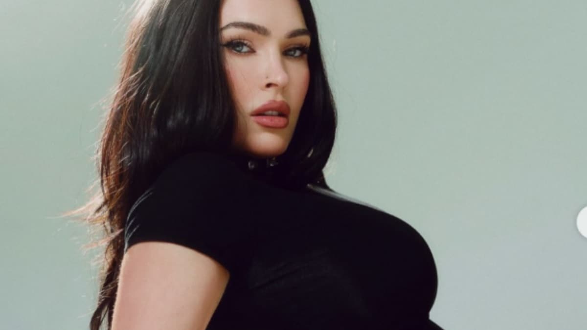 Machine Gun Kelly Reacts To Ex Megan Fox’s New Pics: ‘Stoked We Had A Baby’ | Hollywood News Machine Gun Kelly Reacts To Ex Megan Fox’s New Pics: ‘Stoked We Had A Baby’ | Hollywood News
