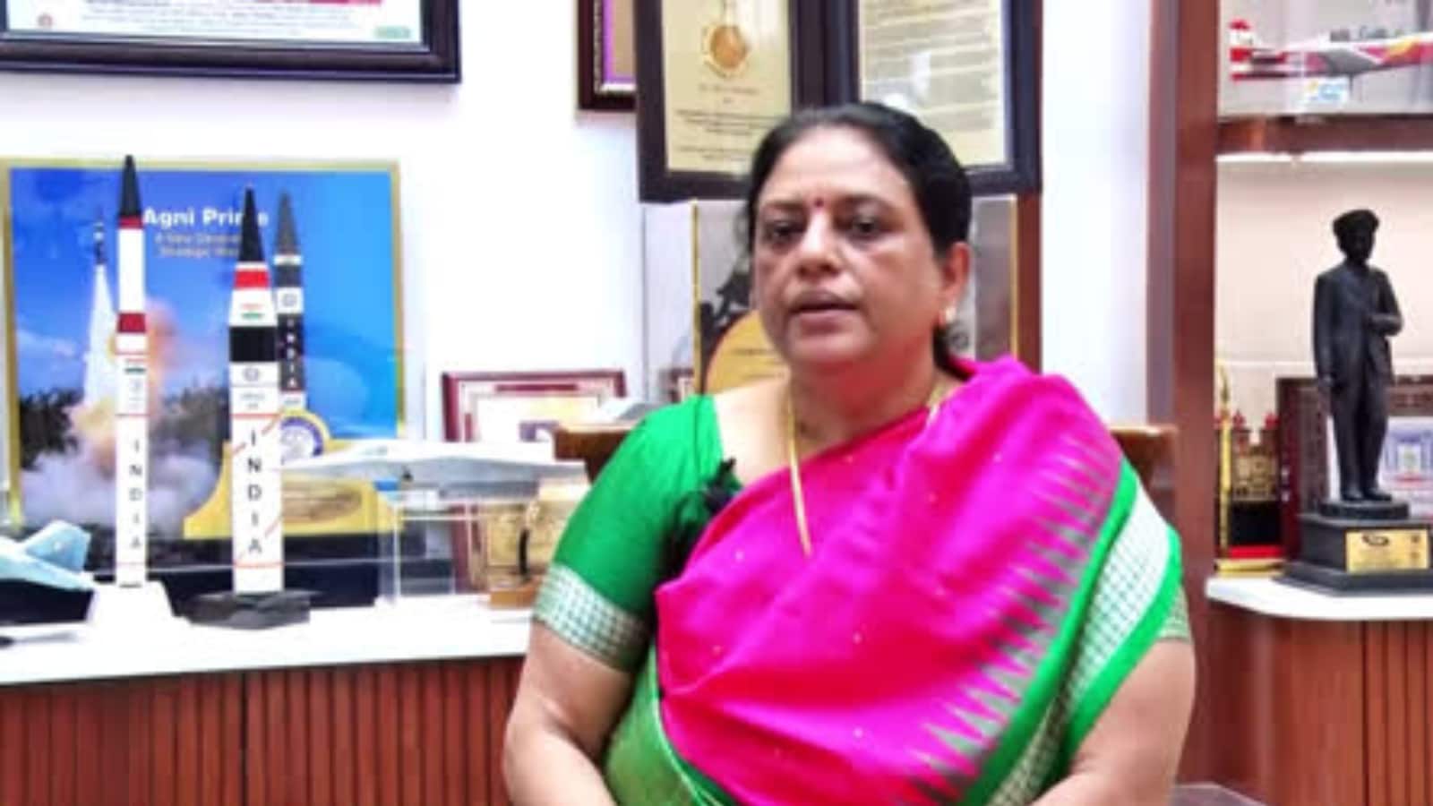 At a time when few women studied engineering, Tessy Thomas chose that path with confidence. She enrolled at Government Engineering College, Thrissur, to study electrical engineering. Her interest in missile systems slowly grew during her college years. She became curious about how defence technology worked. Her dedication to science kept getting stronger with every step. These years helped build the foundation for her future work.