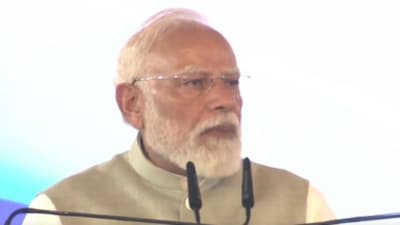 Prime Minister Narendra Modi speaks at a rally in Kolkata on Saturday. (PM Modi/X)