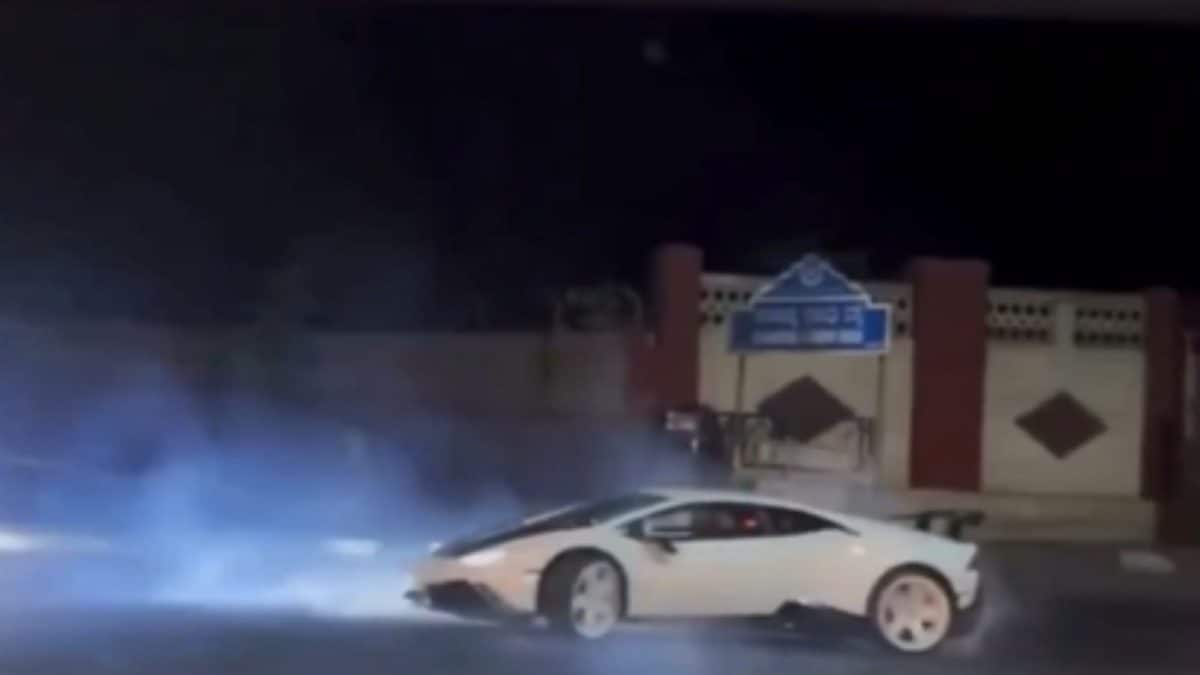 Lamborghini Driver Performs High-Speed Drifting Stunt In Bengaluru, Booked After Video Goes Viral
