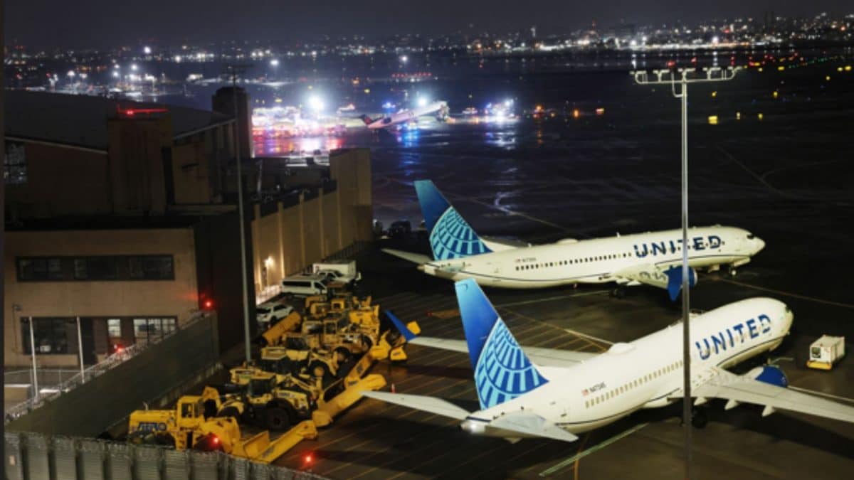 'Odour In The Cabin': Fire Truck In Air Canada Crash Was Responding To Another Plane's Call
