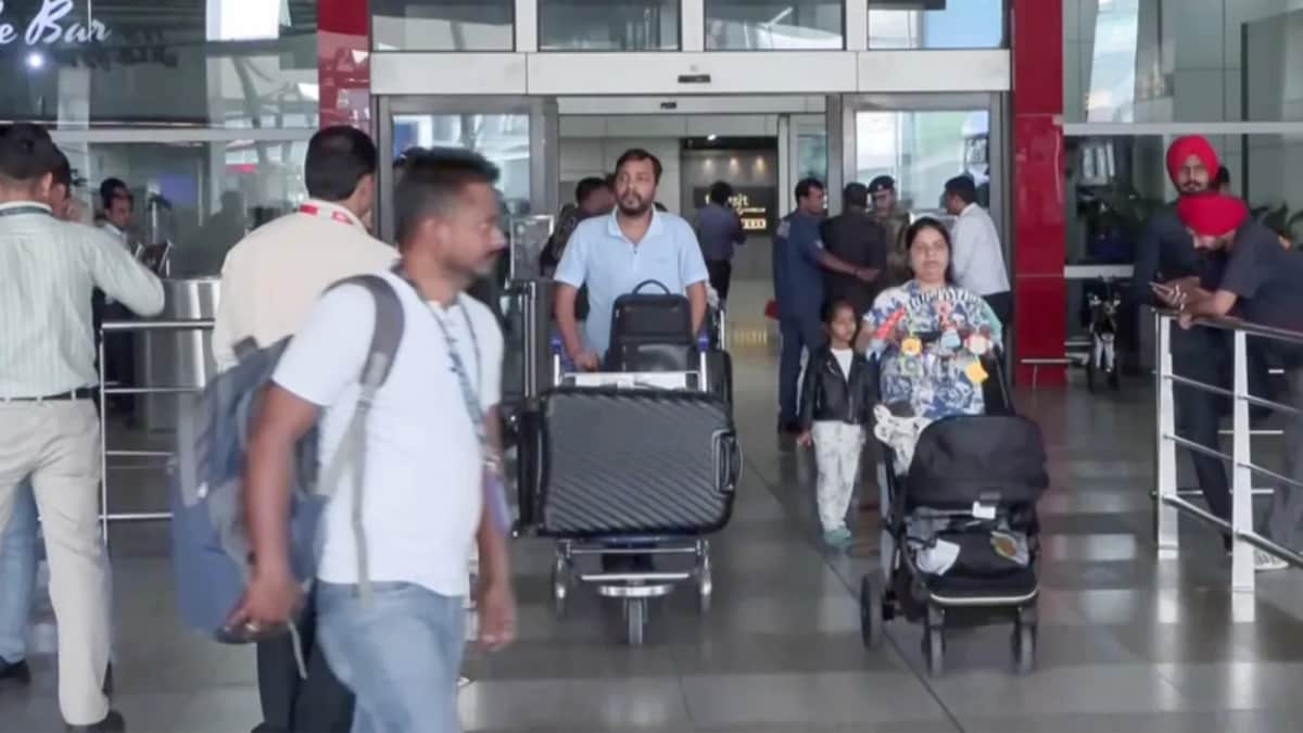 'We Were Confined To Our Rooms': Indians Evacuated From Dubai Recall Horror Amid West Asia Conflict