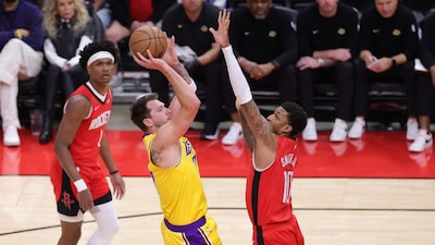 Luka Doncic shoots the ball against Jabari Smith Jr. #10 of the Houston Rockets (Picture credit: AFP)