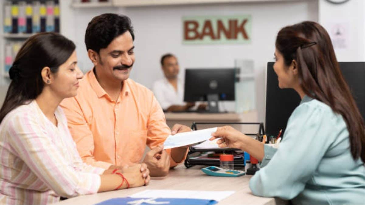 Are Banks Open Or Closed Today, Saturday, April 04? Check Status