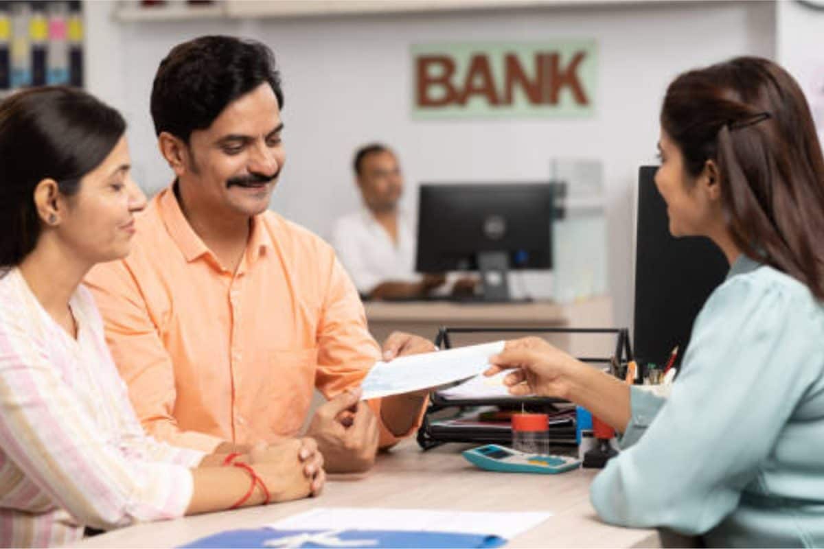 Are Banks Open Or Closed Today, Saturday, April 04? Check Status