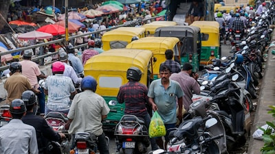 With matches set at the M Chinnaswamy Stadium on March 28 and April 5, the city’s traffic police have introduced strict measures to manage congestion. (PTI)