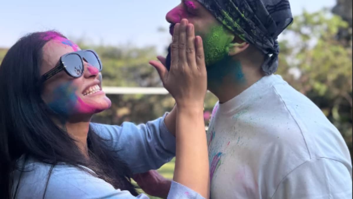 Parents-To-Be Surbhi Jyoti, Sumit Suri Had This Much Fun On Holi | Television News