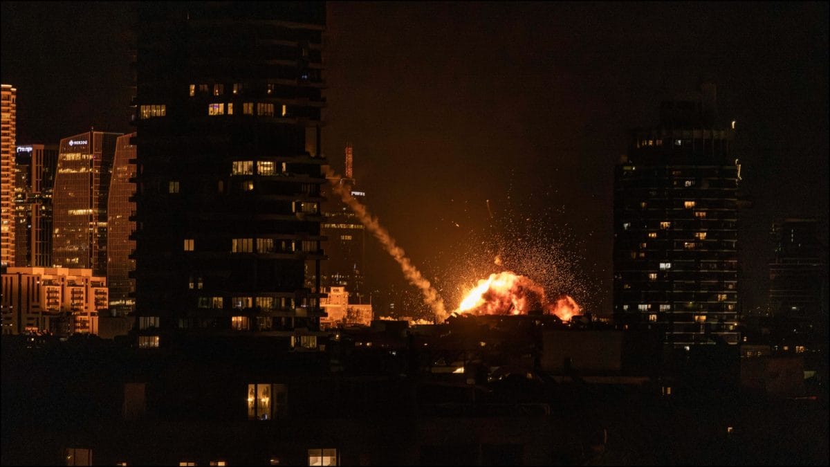 'If They Want To See An End...': Iran Warns Gulf Leaders To Expel Americans, Remove All US Bases