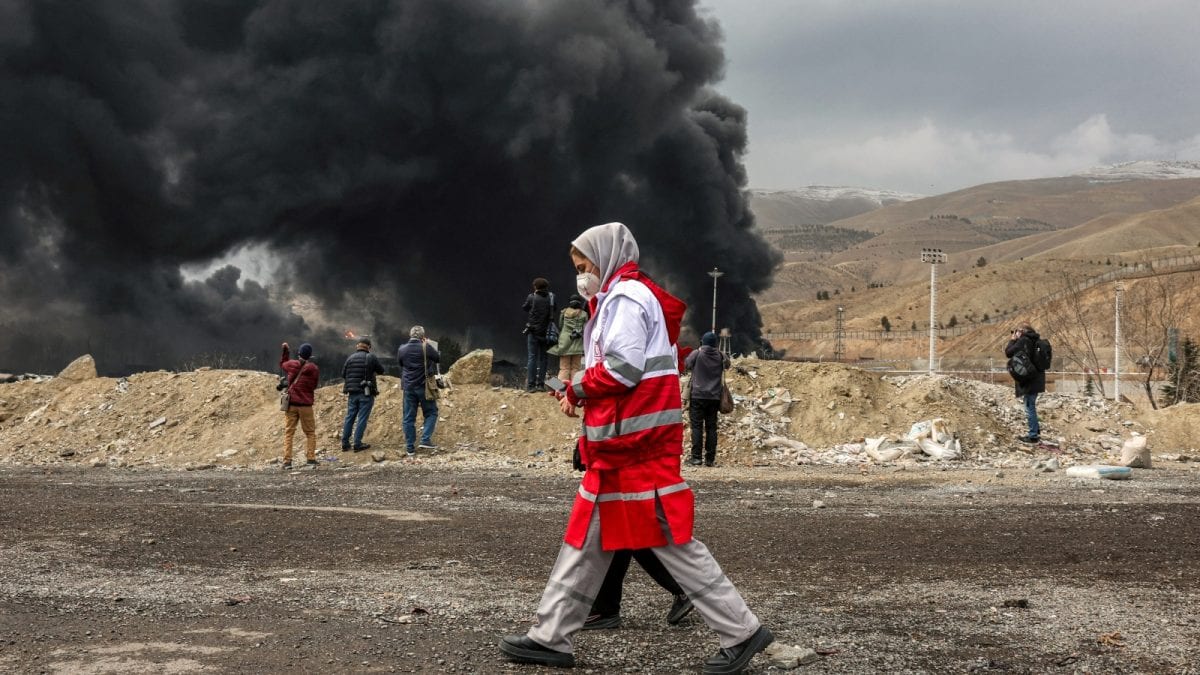 Gulf Giants Cut Output, Hormuz Blocked: West Asia War Pushes Oil Market Into Deeper Turmoil