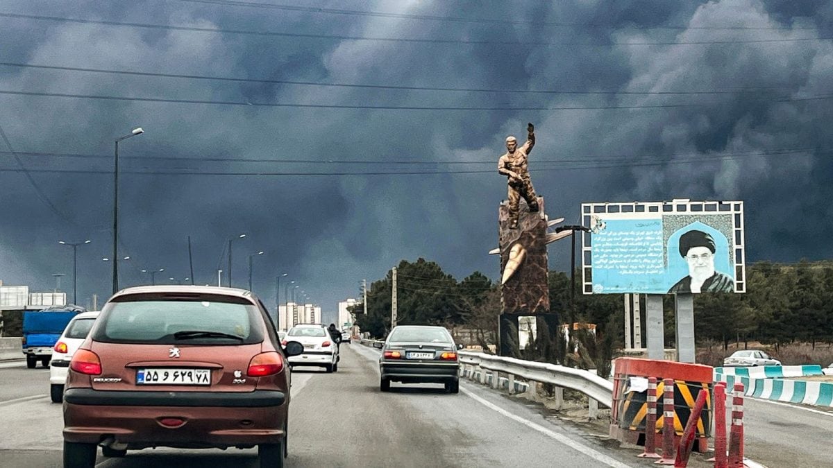 Iran vs US-Israel war LIVE: Pentagon Chief Warns Iran Of Heaviest US Airstrikes Yet Tonight