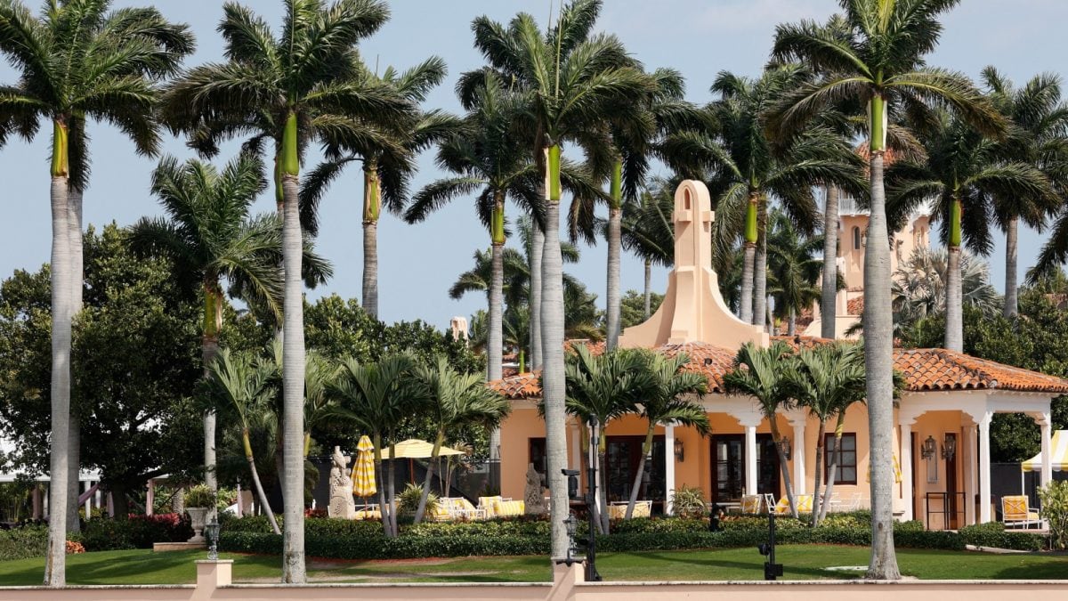 Fighter Jets Scrambled After Civilian Plane Breaches Airspace Near Trump's Mar-a-Lago Resort