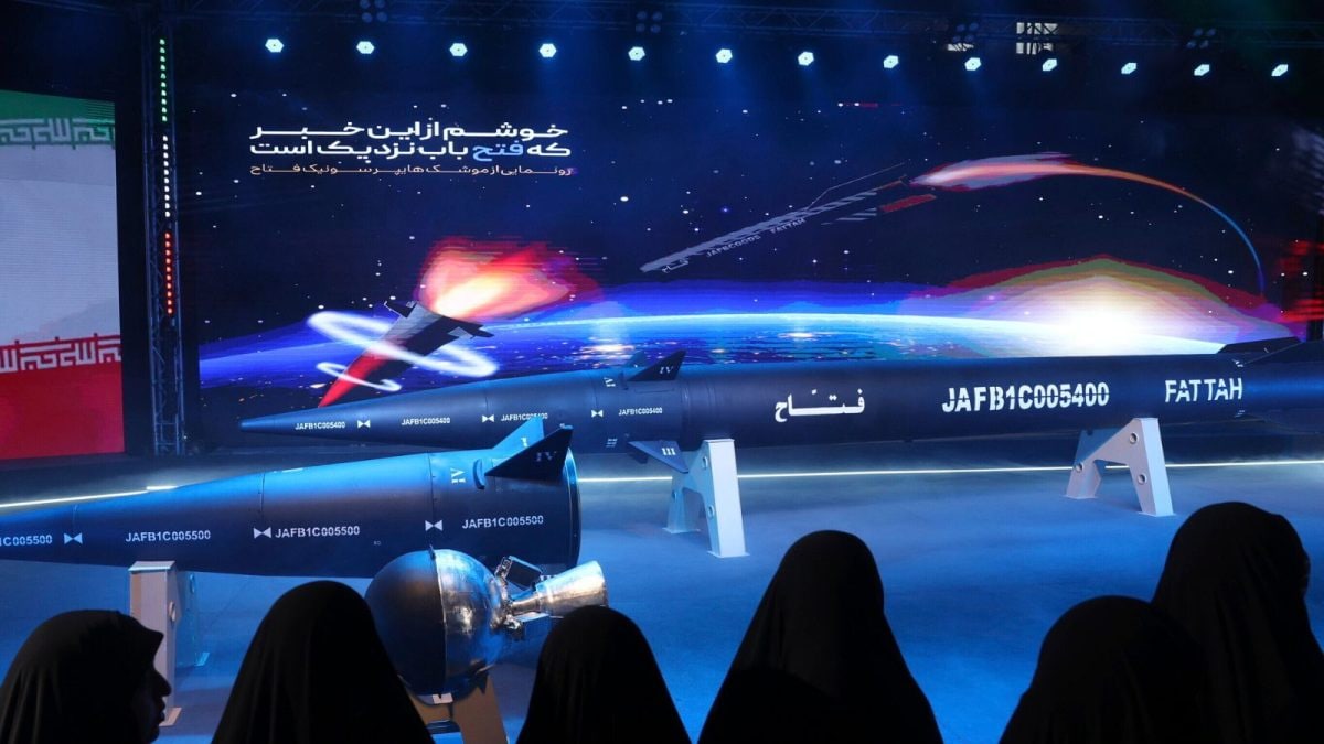Iran’s Fattah-2 Not The Same As Pakistan’s: The Advanced Hypersonic Missile & Weapon Stock Explained
