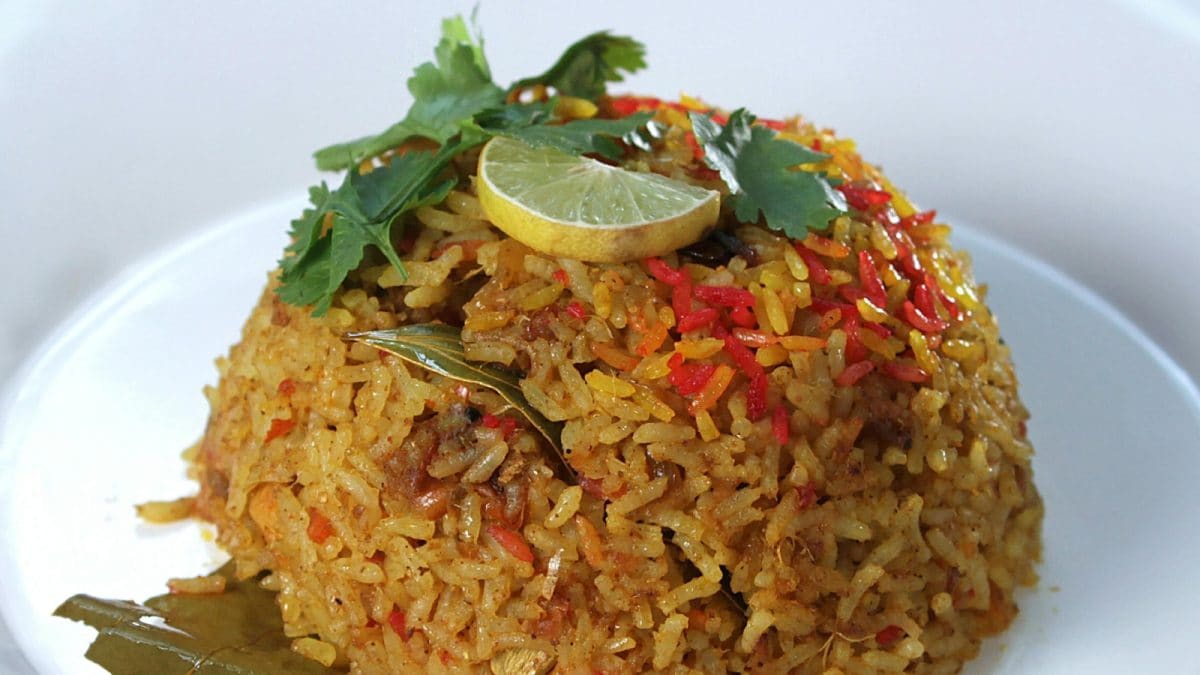 This One-Pot Mexican Fiesta Rice Recipe Is A Flavour Bomb For Meal Prep