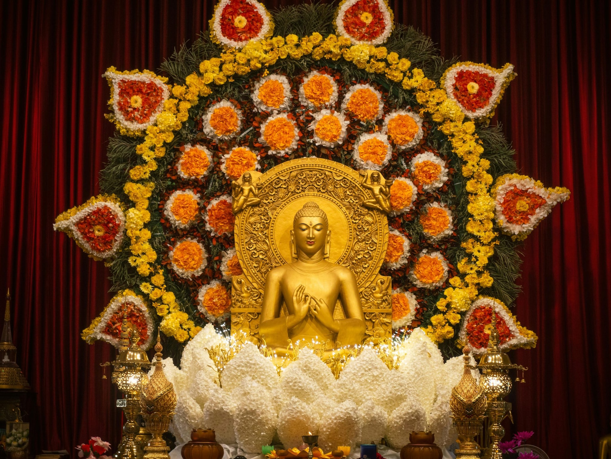 As one of the most important festivals in Jainism, Mahavir Jayanti is observed across India with prayers, processions, and acts of charity. Naturally, many people wonder whether banks and other essential services remain open on this day, especially when it falls on a weekday in 2026.